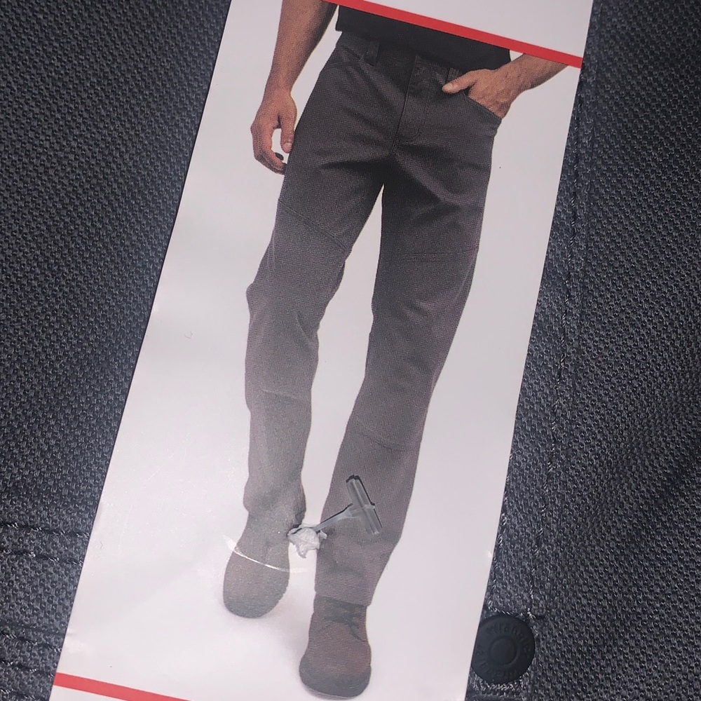 WRANGLER UTILITY PANTS